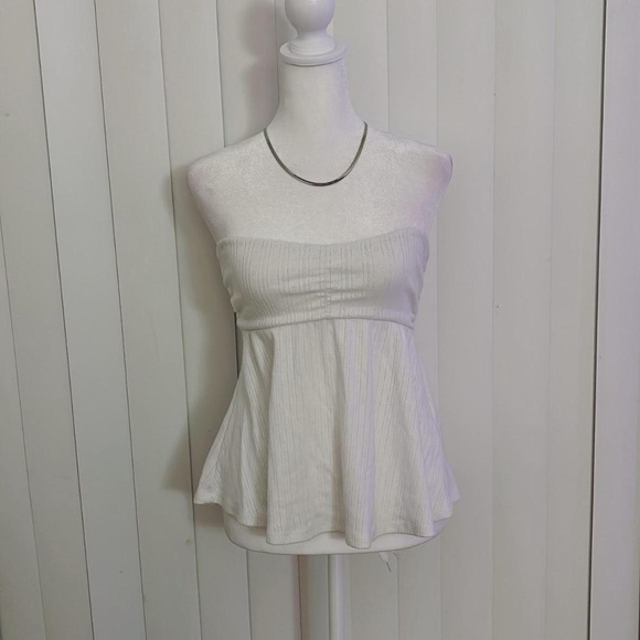 White long flowy Hollister tube top - Picture 1 of 4